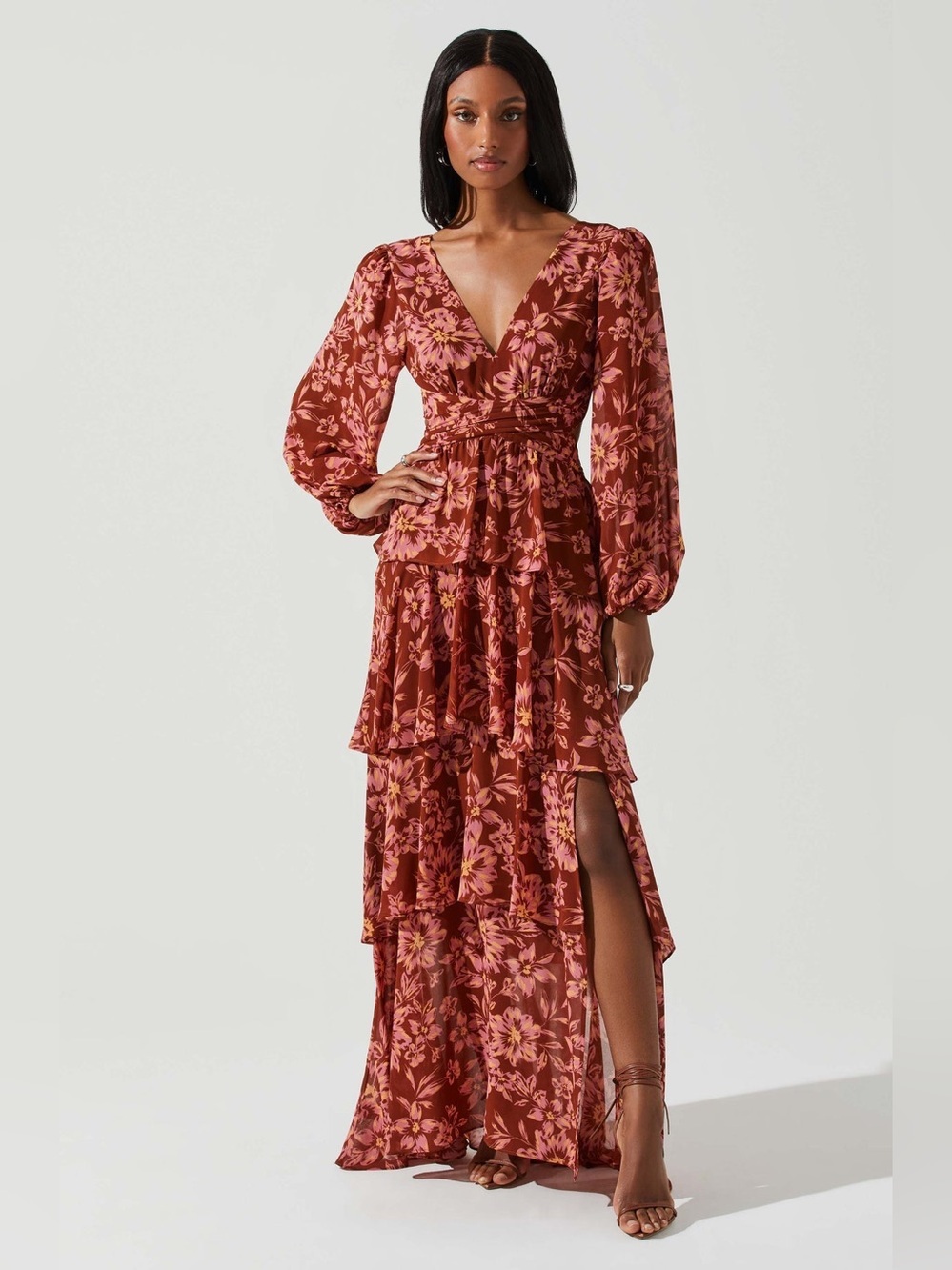 Astr the Label Anora Tiered Maxi Dress Rust Brown Floral Women’s Size Small